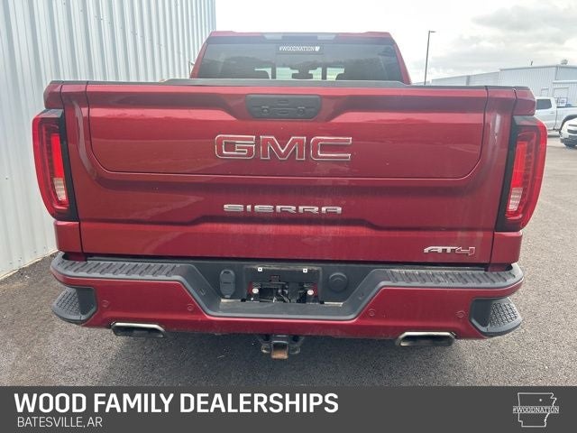 2022 GMC Sierra 1500 Limited 4WD Crew Cab Short Box AT4