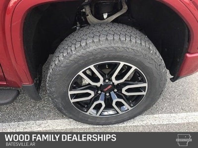 2022 GMC Sierra 1500 Limited 4WD Crew Cab Short Box AT4