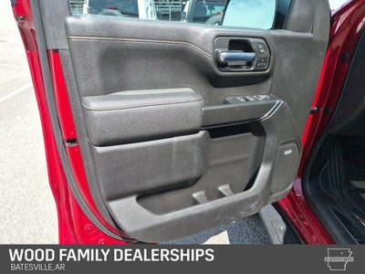 2022 GMC Sierra 1500 Limited 4WD Crew Cab Short Box AT4