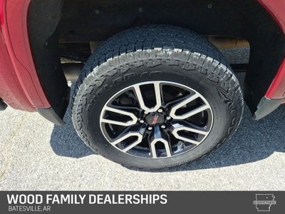 2022 GMC Sierra 1500 Limited 4WD Crew Cab Short Box AT4