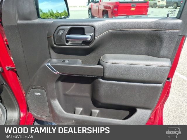 2022 GMC Sierra 1500 Limited 4WD Crew Cab Short Box AT4