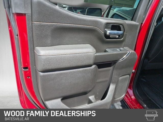 2022 GMC Sierra 1500 Limited 4WD Crew Cab Short Box AT4