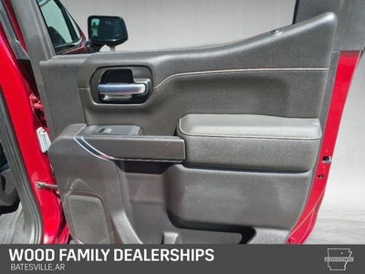 2022 GMC Sierra 1500 Limited 4WD Crew Cab Short Box AT4