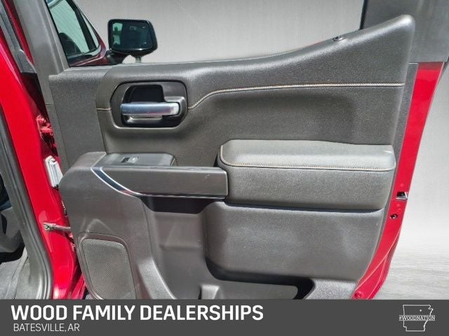 2022 GMC Sierra 1500 Limited 4WD Crew Cab Short Box AT4