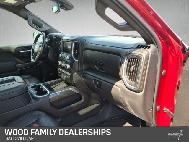 2022 GMC Sierra 1500 Limited 4WD Crew Cab Short Box AT4