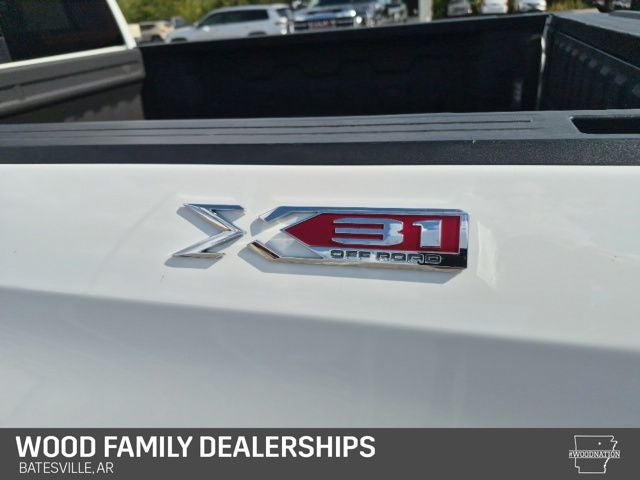 2022 GMC Sierra 1500 Limited 4WD Crew Cab Short Box SLT