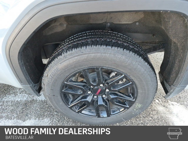 2024 GMC Sierra 1500 4WD Crew Cab Short Box Elevation with 3SB