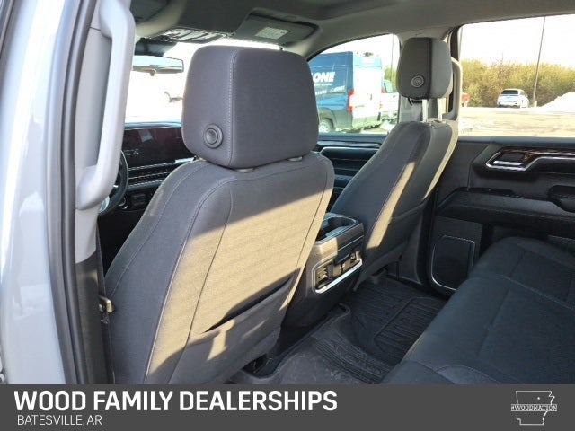 2024 GMC Sierra 1500 4WD Crew Cab Short Box Elevation with 3SB