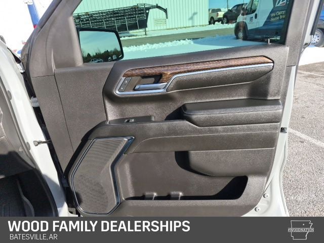 2024 GMC Sierra 1500 4WD Crew Cab Short Box Elevation with 3SB