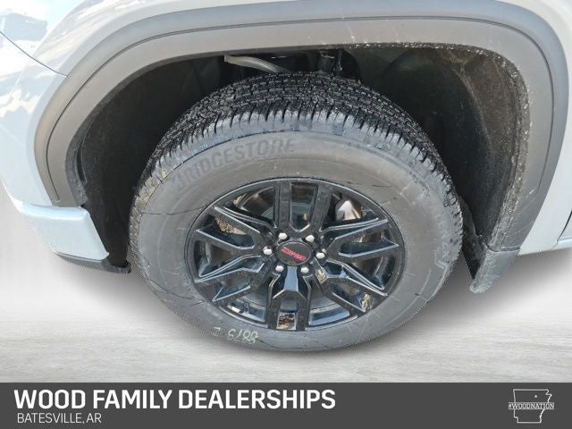 2024 GMC Sierra 1500 4WD Crew Cab Short Box Elevation with 3SB