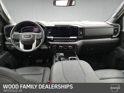 2024 GMC Sierra 1500 4WD Crew Cab Short Box SLT