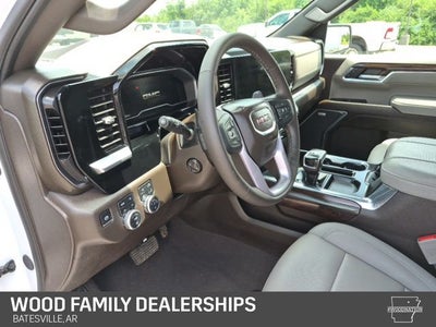 2025 GMC Sierra 1500 4WD Crew Cab Short Box SLT