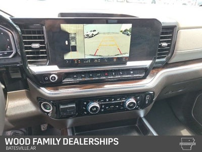 2025 GMC Sierra 1500 4WD Crew Cab Short Box SLT
