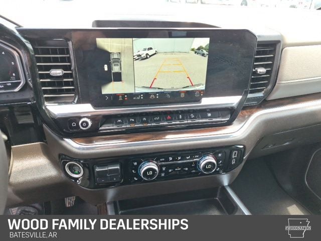 2025 GMC Sierra 1500 4WD Crew Cab Short Box SLT
