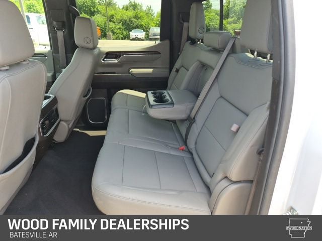 2025 GMC Sierra 1500 4WD Crew Cab Short Box SLT