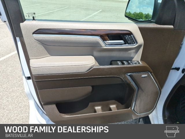 2025 GMC Sierra 1500 4WD Crew Cab Short Box SLT