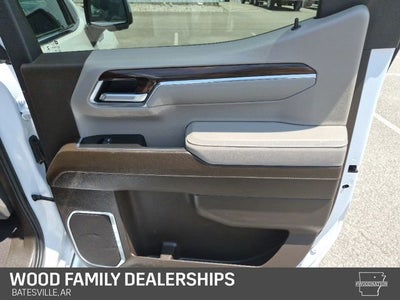 2025 GMC Sierra 1500 4WD Crew Cab Short Box SLT