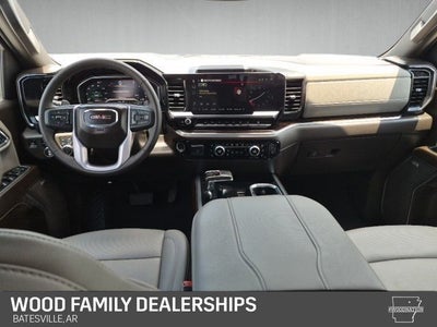 2025 GMC Sierra 1500 4WD Crew Cab Short Box SLT