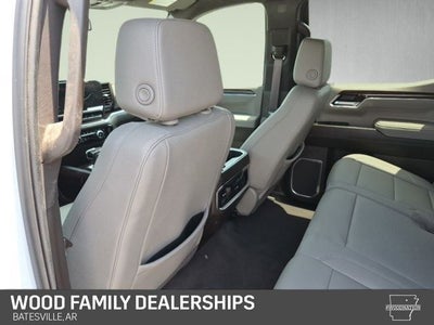 2025 GMC Sierra 1500 4WD Crew Cab Short Box SLT