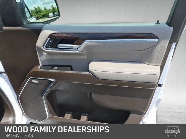 2025 GMC Sierra 1500 4WD Crew Cab Short Box SLT
