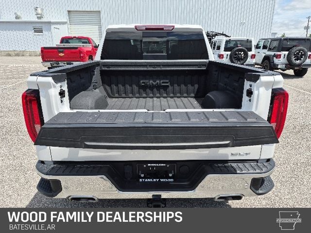 2023 GMC Sierra 1500 4WD Crew Cab Short Box SLT