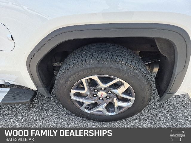 2023 GMC Sierra 1500 4WD Crew Cab Short Box SLT