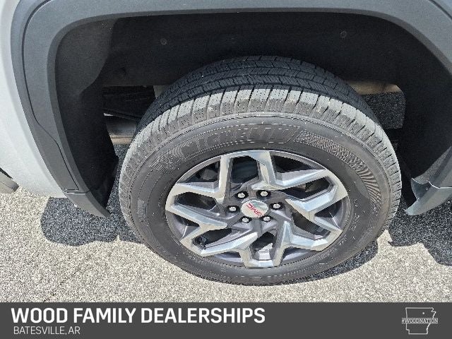 2023 GMC Sierra 1500 4WD Crew Cab Short Box SLT