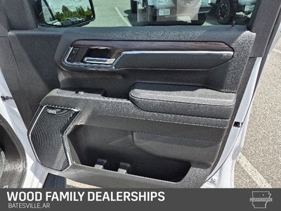 2023 GMC Sierra 1500 4WD Crew Cab Short Box SLT