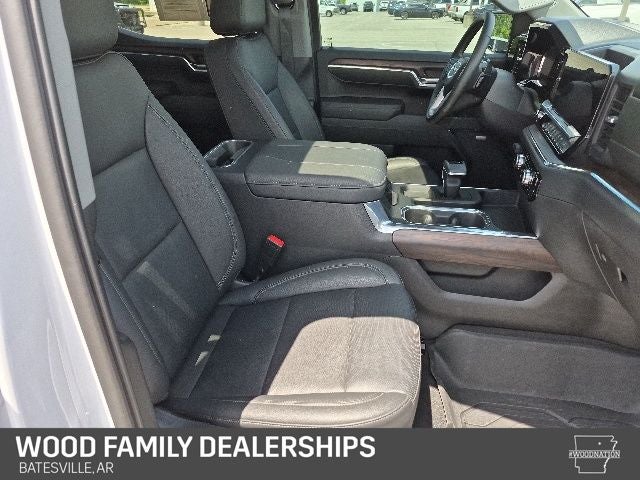 2023 GMC Sierra 1500 4WD Crew Cab Short Box SLT