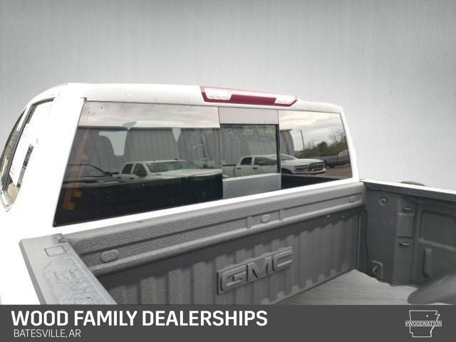 2023 GMC Sierra 1500 4WD Crew Cab Short Box SLT