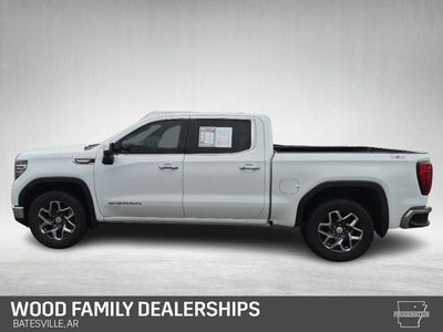 2023 GMC Sierra 1500 4WD Crew Cab Short Box SLT