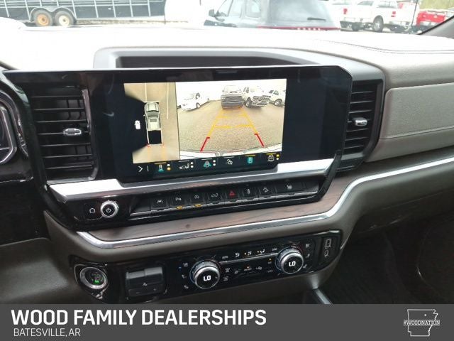 2023 GMC Sierra 1500 4WD Crew Cab Short Box SLT