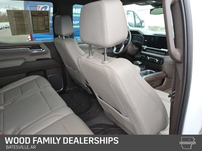 2023 GMC Sierra 1500 4WD Crew Cab Short Box SLT