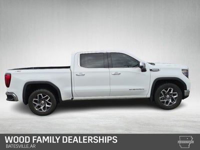 2023 GMC Sierra 1500 4WD Crew Cab Short Box SLT