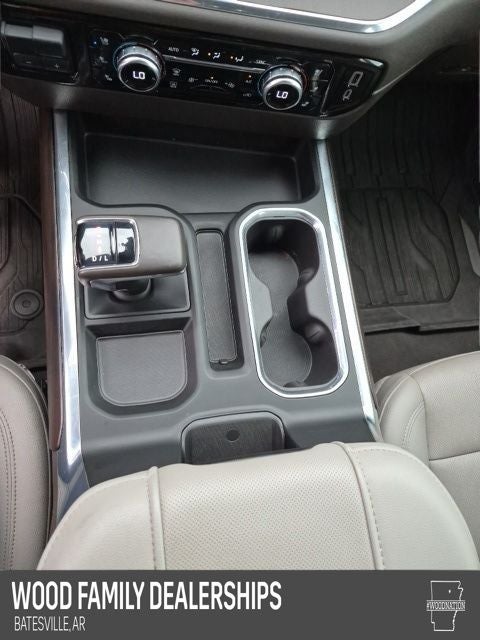 2023 GMC Sierra 1500 4WD Crew Cab Short Box SLT