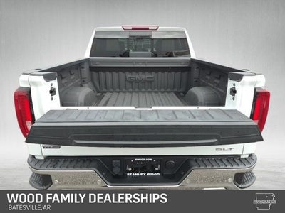 2023 GMC Sierra 1500 4WD Crew Cab Short Box SLT
