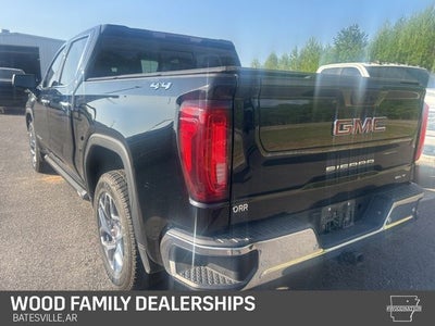 2022 GMC Sierra 1500 4WD Crew Cab Short Box SLT