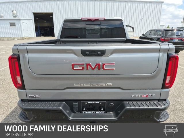 2024 GMC Sierra 1500 4WD Crew Cab Short Box AT4X