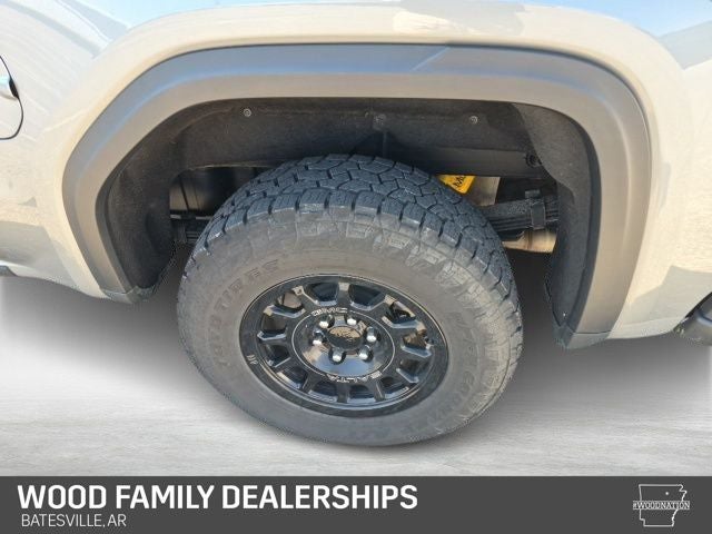 2024 GMC Sierra 1500 4WD Crew Cab Short Box AT4X