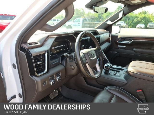 2024 GMC Sierra 1500 4WD Crew Cab Short Box Denali