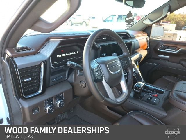 2023 GMC Sierra 1500 4WD Crew Cab Short Box Denali