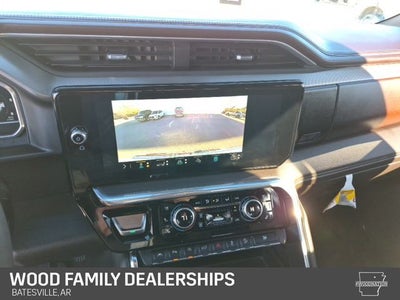 2023 GMC Sierra 1500 4WD Crew Cab Short Box Denali