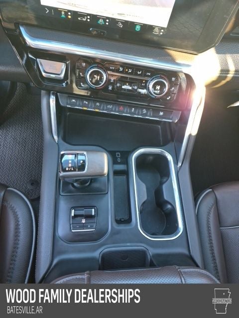 2023 GMC Sierra 1500 4WD Crew Cab Short Box Denali