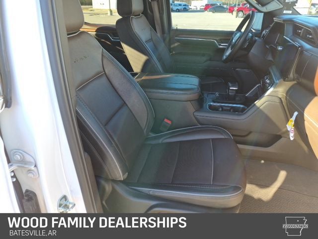 2023 GMC Sierra 1500 4WD Crew Cab Short Box Denali