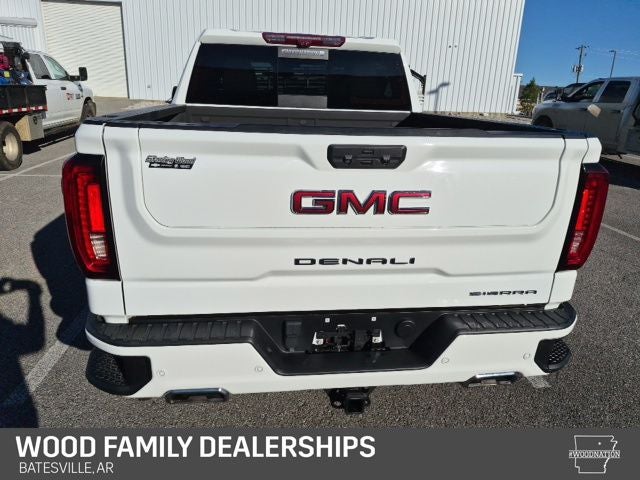 2023 GMC Sierra 1500 4WD Crew Cab Short Box Denali