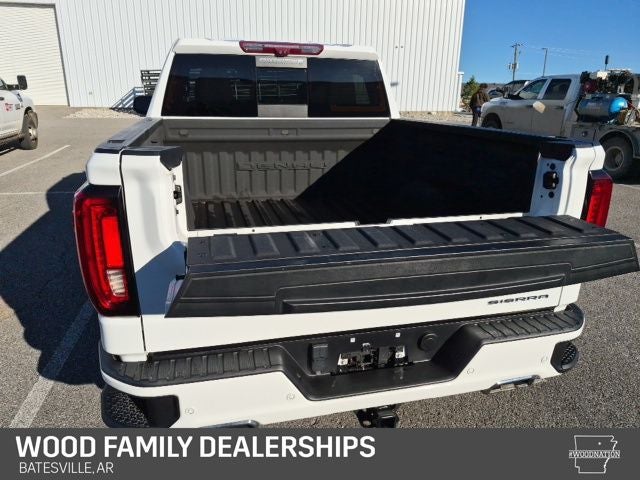 2023 GMC Sierra 1500 4WD Crew Cab Short Box Denali