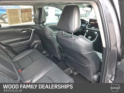 2024 Toyota RAV4 Hybrid XLE Premium