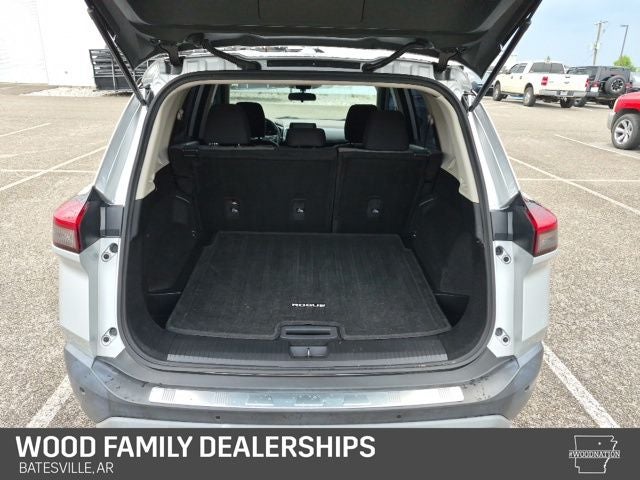 2021 Nissan Rogue SV FWD