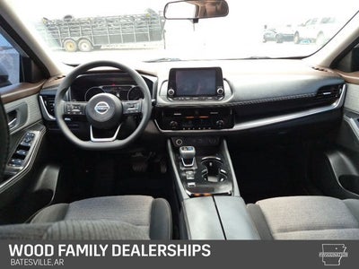 2021 Nissan Rogue SV FWD