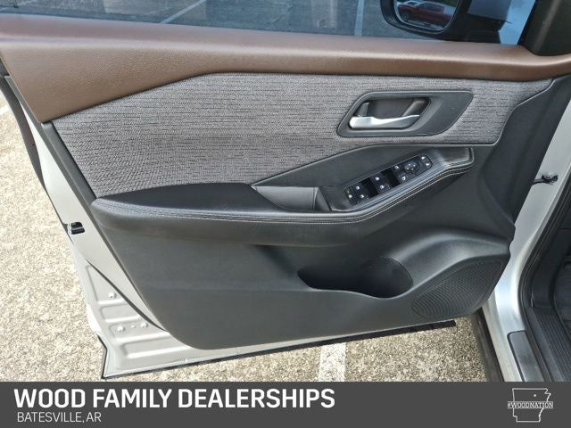 2021 Nissan Rogue SV FWD